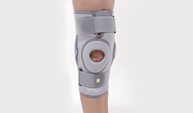 a gray knee cap for kabbadi players